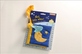 Hej lilla måne (liten tygbok som kan hänga)