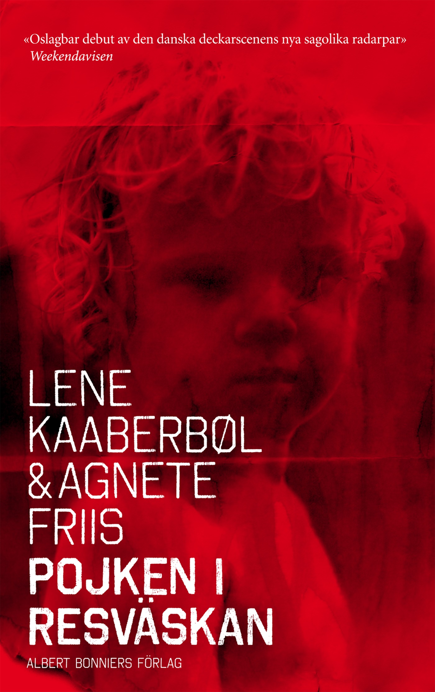 Omslag: Pojken i resväskan