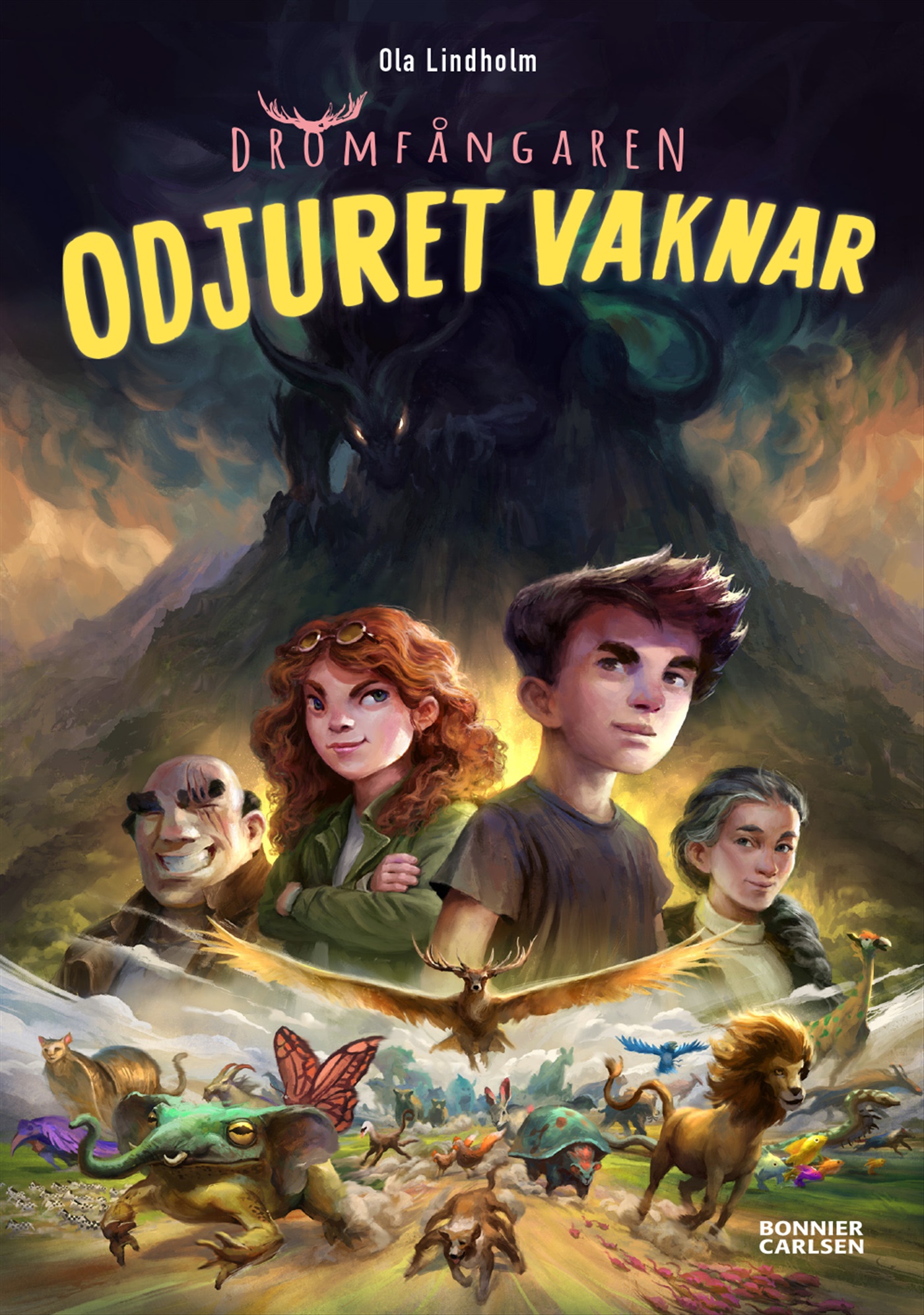 Omslag: Odjuret vaknar