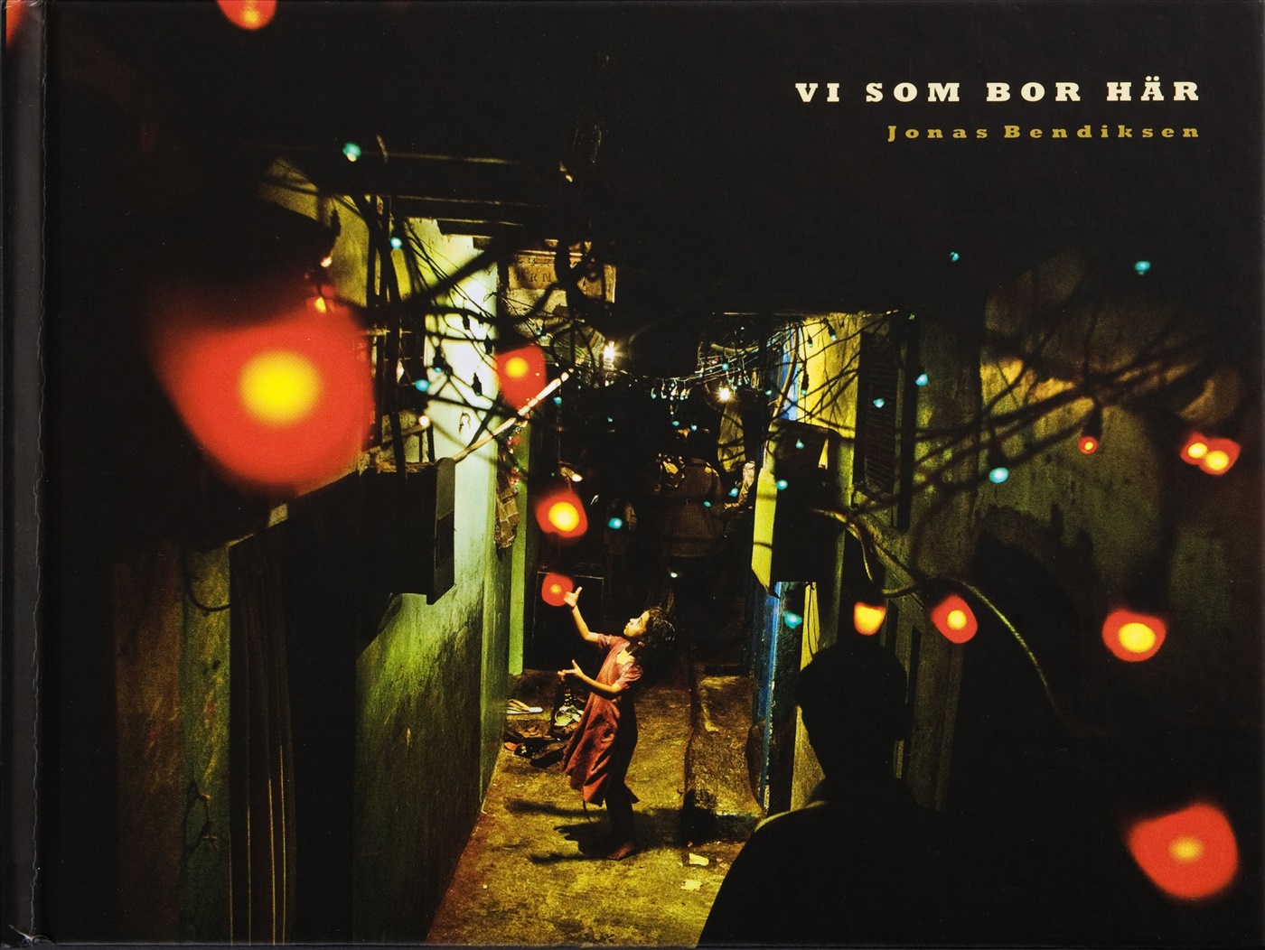 Omslag: Vi som bor här