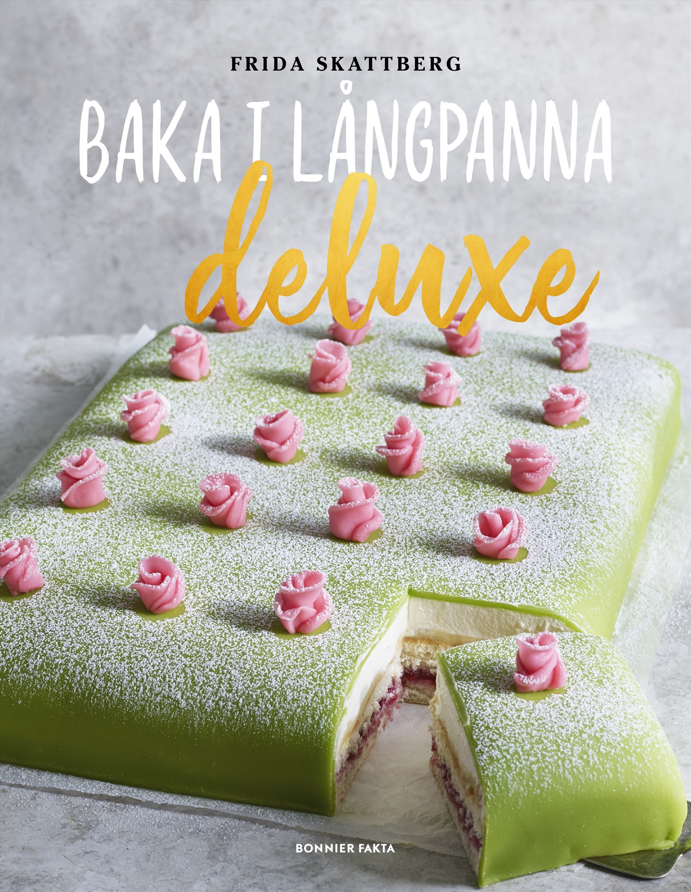 Omslag: Baka i långpanna deluxe