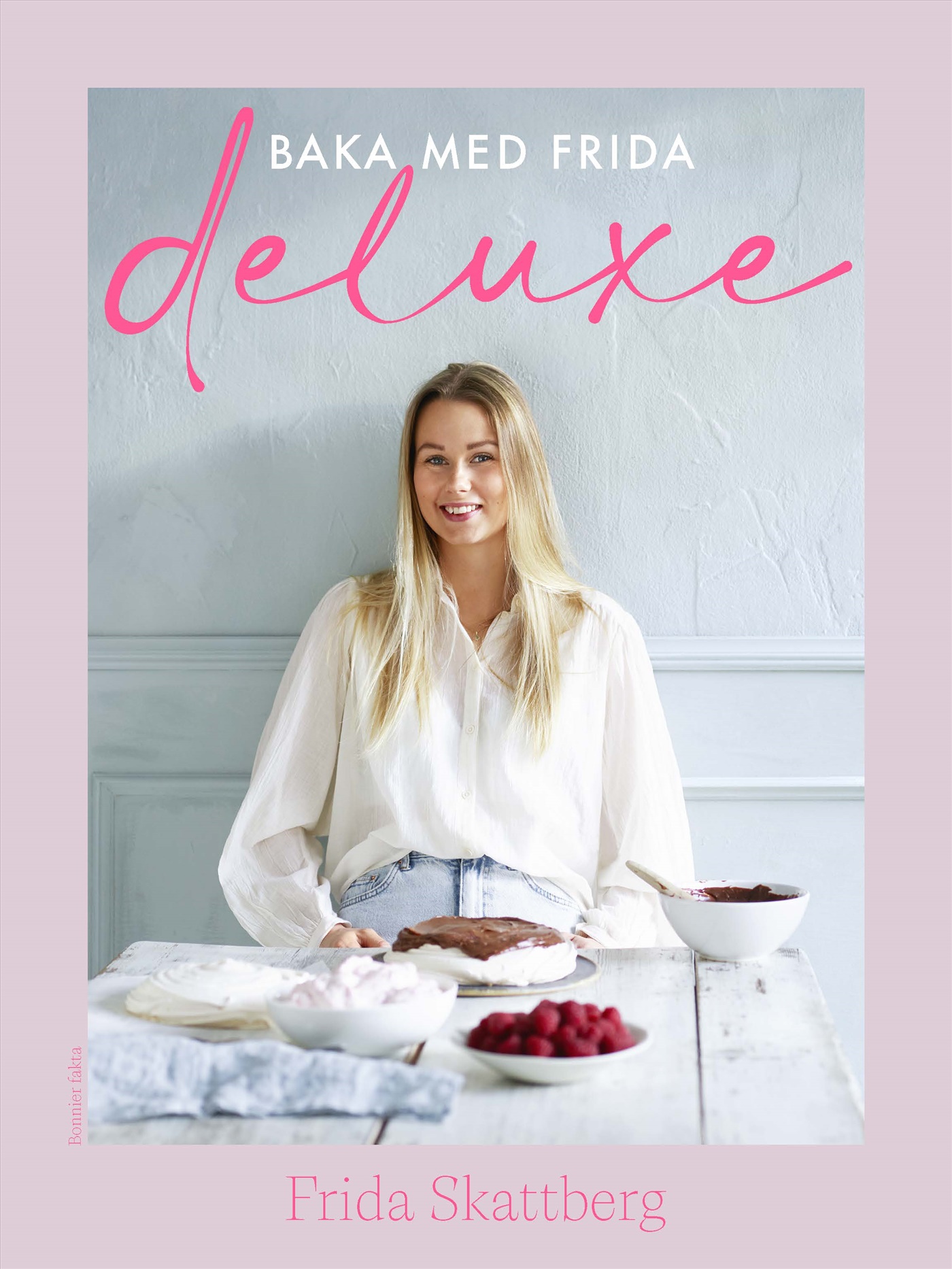 Omslag: Baka med Frida deluxe