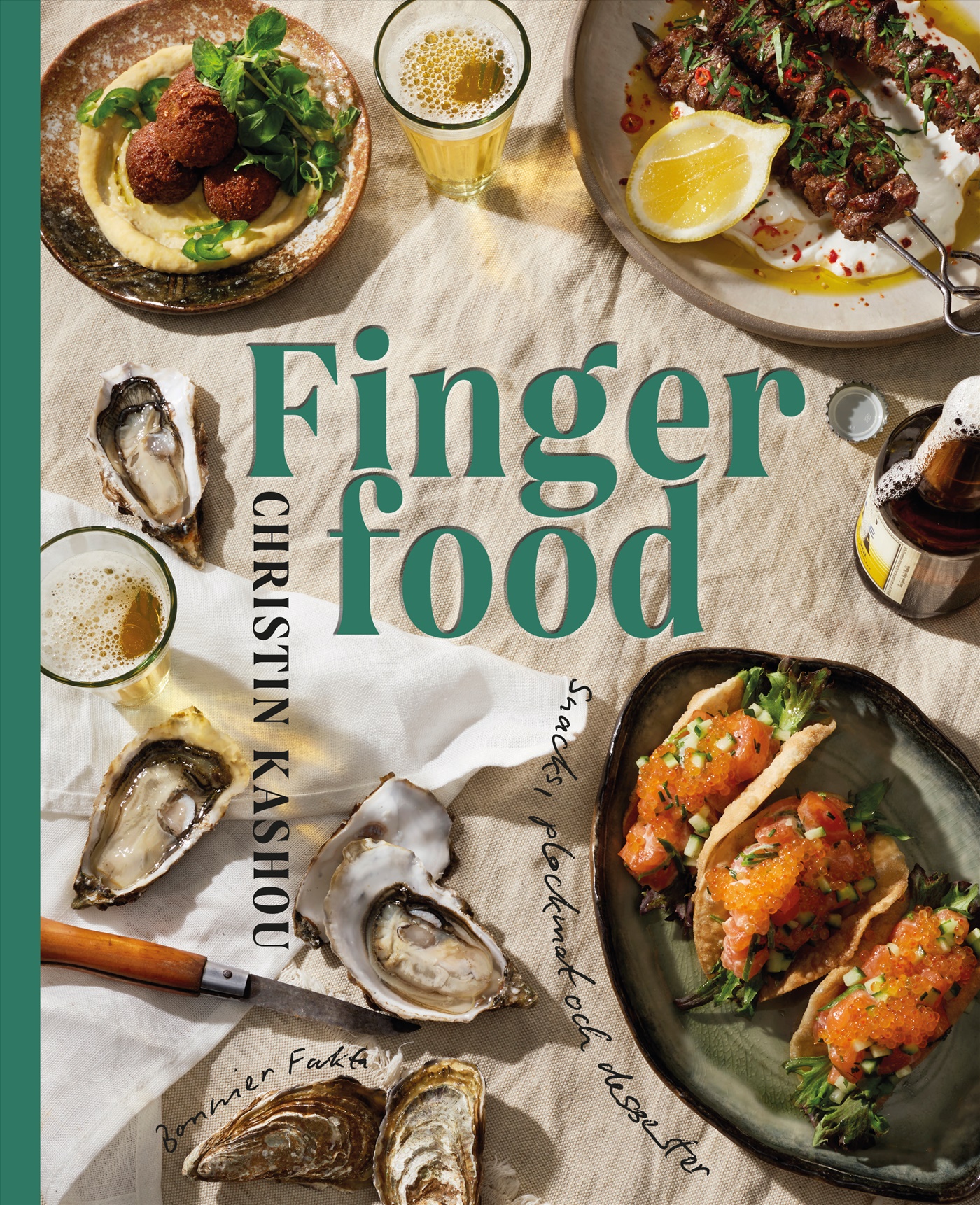 Omslag: Finger food : snacks, plockmat och desserter