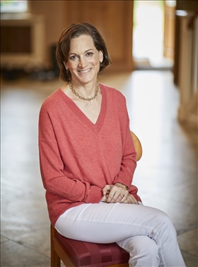 Anne Applebaum