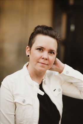 Sara Lövestam