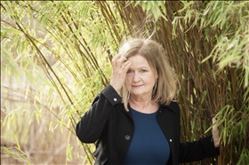 Eva F Dahlgren