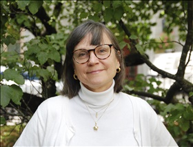 Suzanne Schönström