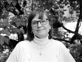 Suzanne Schönström