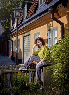 Denize Karabuda