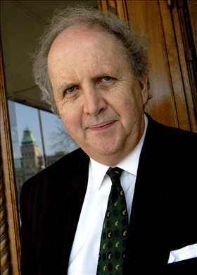 Alexander McCall Smith