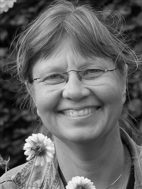 Eva S Andersson