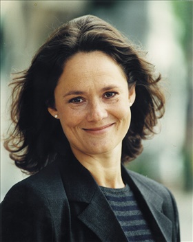 Pernilla August