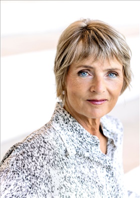Hanne-Vibeke Holst