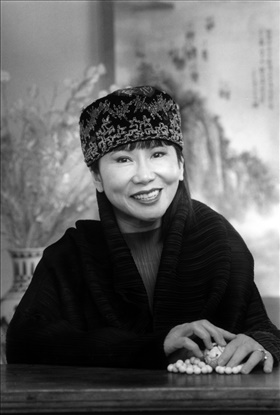 Amy Tan