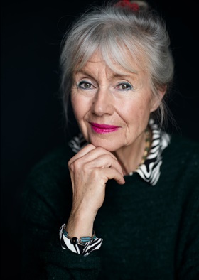 Karin Broos