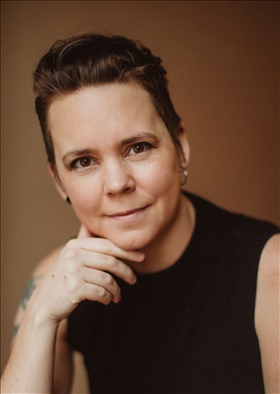 Sara Lövestam